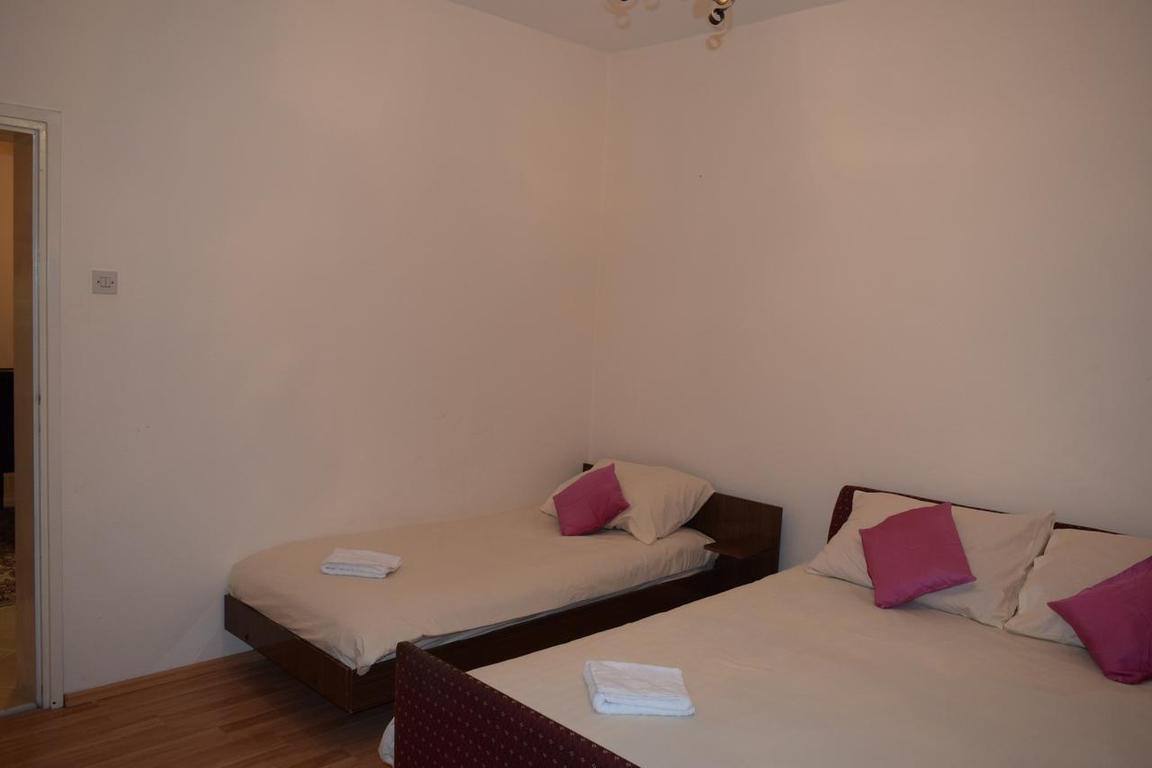 Apartment S&M ティヴァト エクステリア 写真